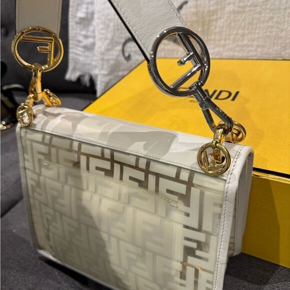 Fendi two way bag - Picture 3 of 9